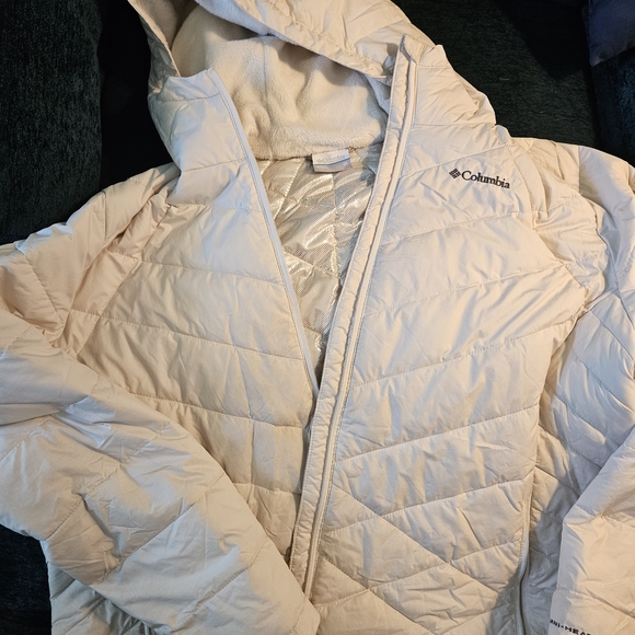Columbia Women's Cream Hooded Jacket